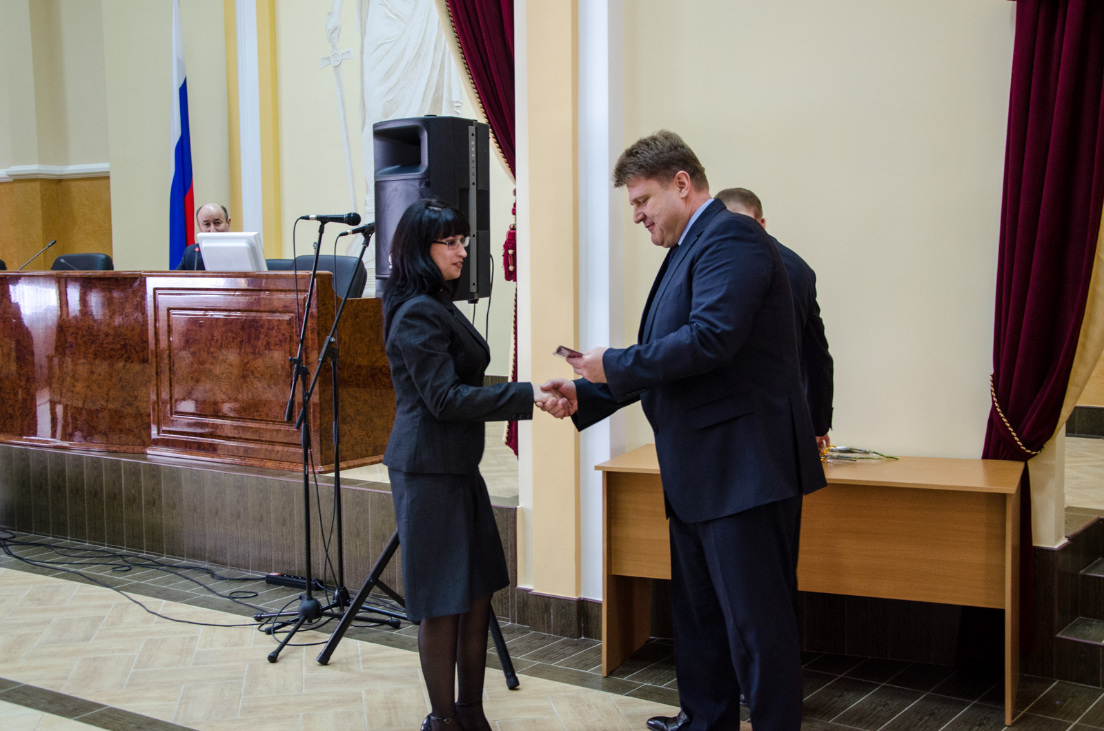 Судьи оренбургской. Яльчибаева Юлия Рафиковна. Судья Оренбург Яльчибаева. Председатель Сорочинского районного суда.