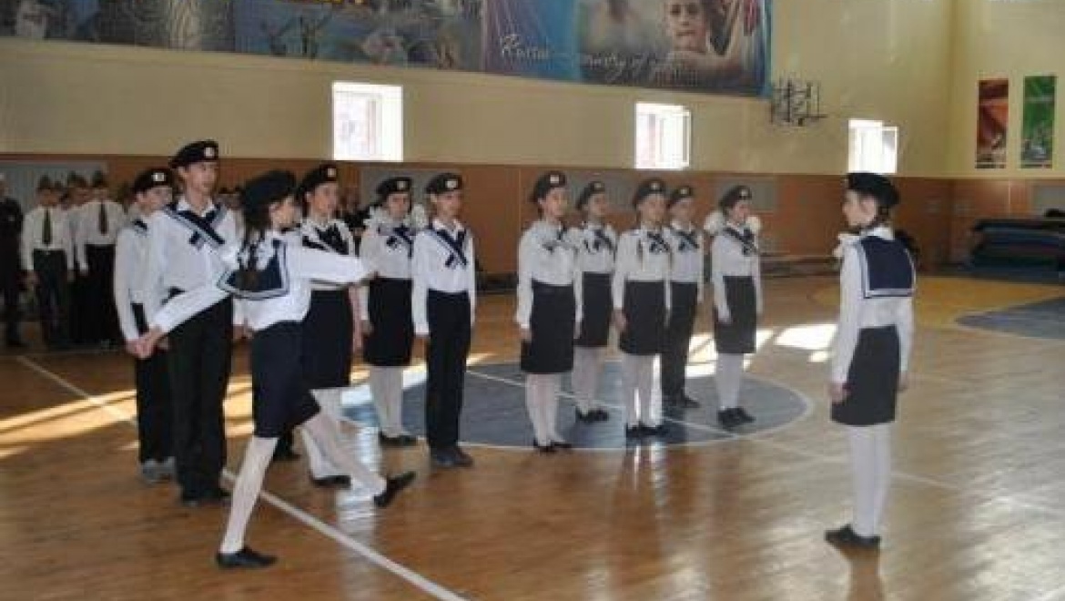 Казанские школьники стали победителями республиканского конкурса-смотра строевой песни